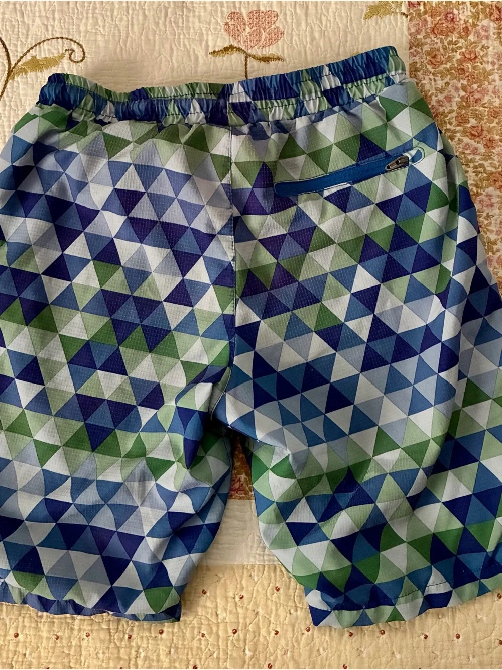 Eddie Bauer Boys Blue & Green Hybrid Swim Trunks/Athletic Shorts - size 10/12